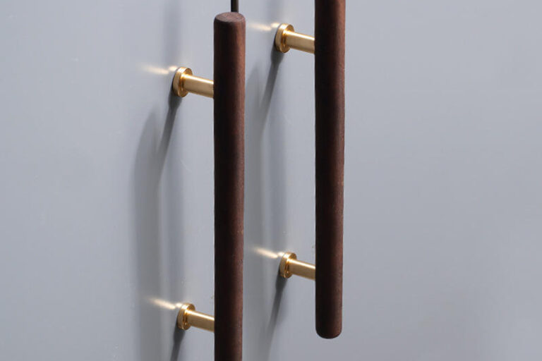 High Quality Walnut Peach Wood Long Drawer Pull Handles Manufacturer (5)