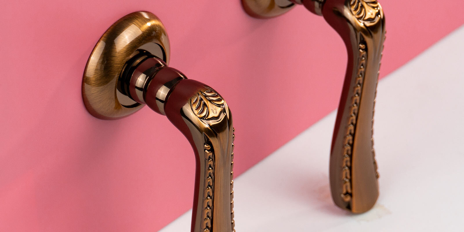 lever handle for wooden door