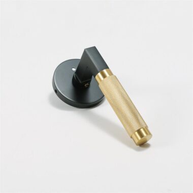 Lever Door Handle Manufaccturer