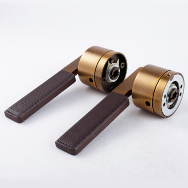 lever door handle for hotels