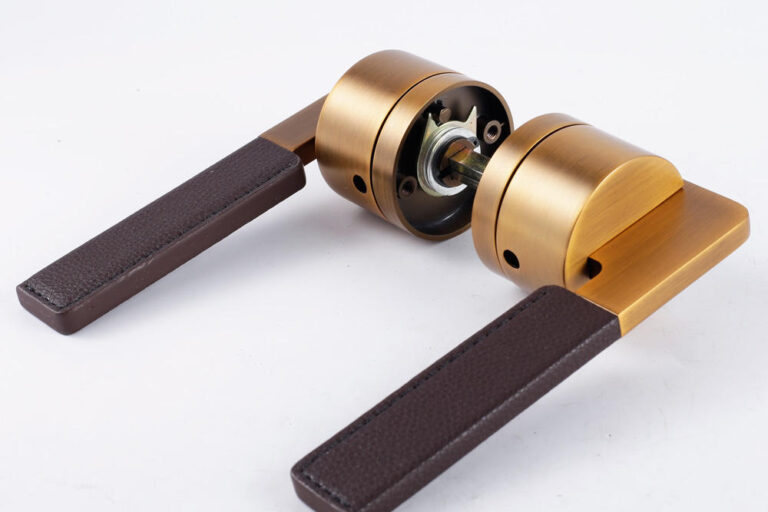 Modern M5 Cow Leather Zinc Alloy Lever Door Handle Bulk Supply (6) lever door handle for hotels